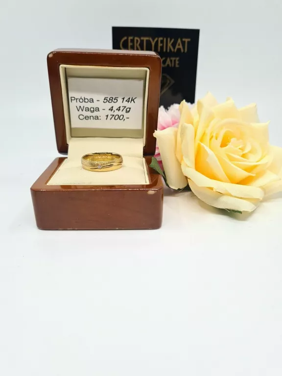 zlota-obraczka-z-diamentem-certyfikat-slowackiego-4-walbrzych-sj