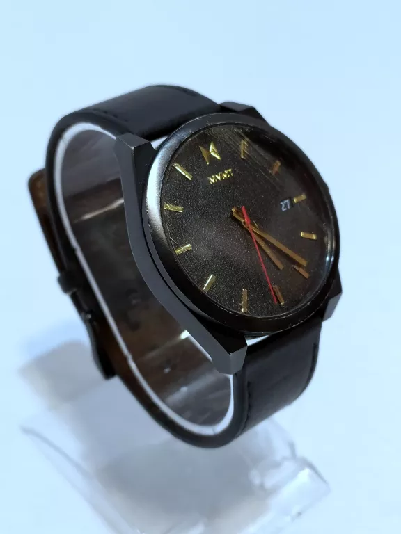 zegarek-meski-mvmt-28000053-d-model-28000053-d