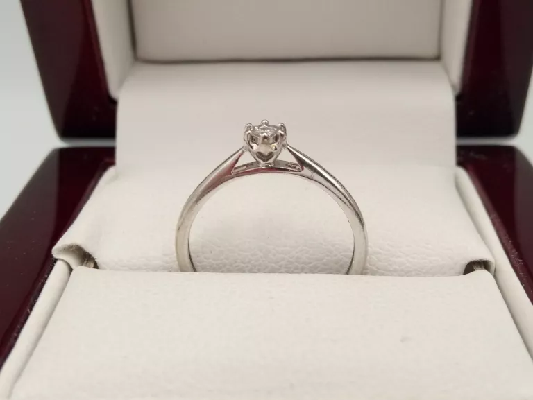 zloty-pierscionek-z-brylantem-003-375-w107-r10-waga-088