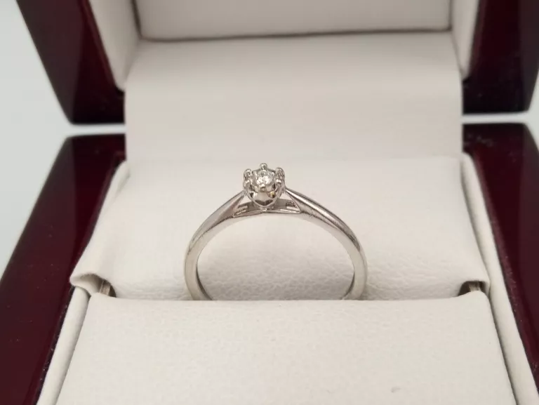 zloty-pierscionek-z-brylantem-003-375-w107-r10-pulawska-103-warszawa