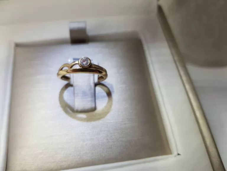 zloty-pierscionek-585-rodzaj-wyrob-jubilerski