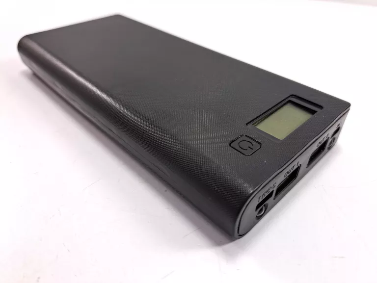 POWERBANK 30000 MAH CZARNY