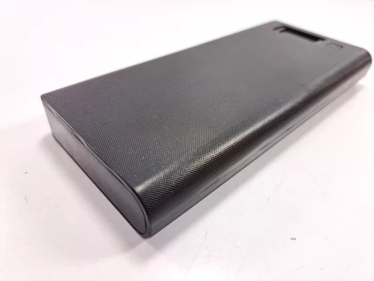 POWERBANK 30000 MAH CZARNY