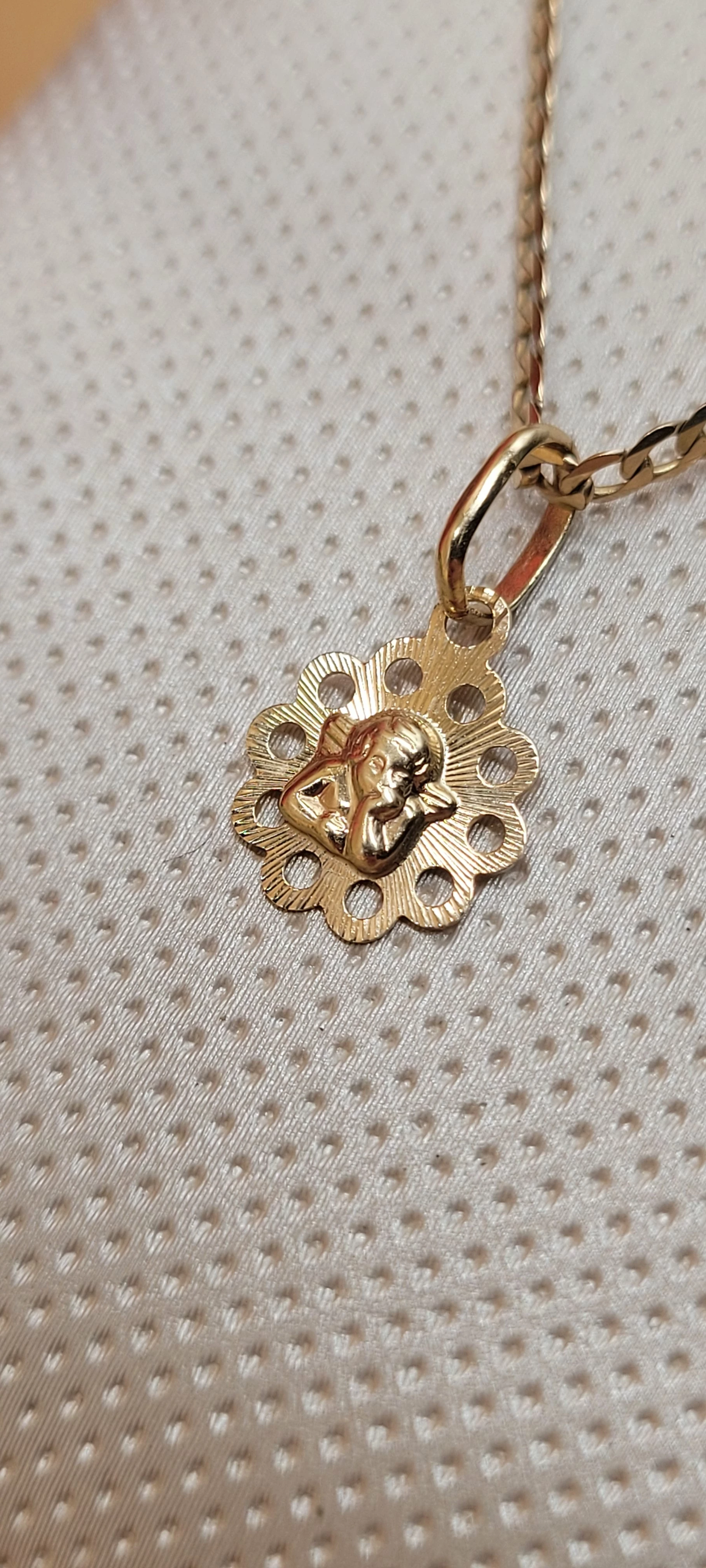 zlota-zawieszka-aniolek-585-040g-marka-inna-marka