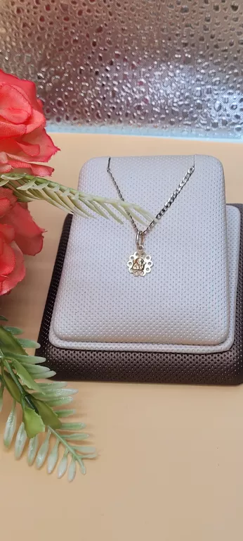 zlota-zawieszka-aniolek-585-040g-wyzwolenia-42-walbrzych-sj