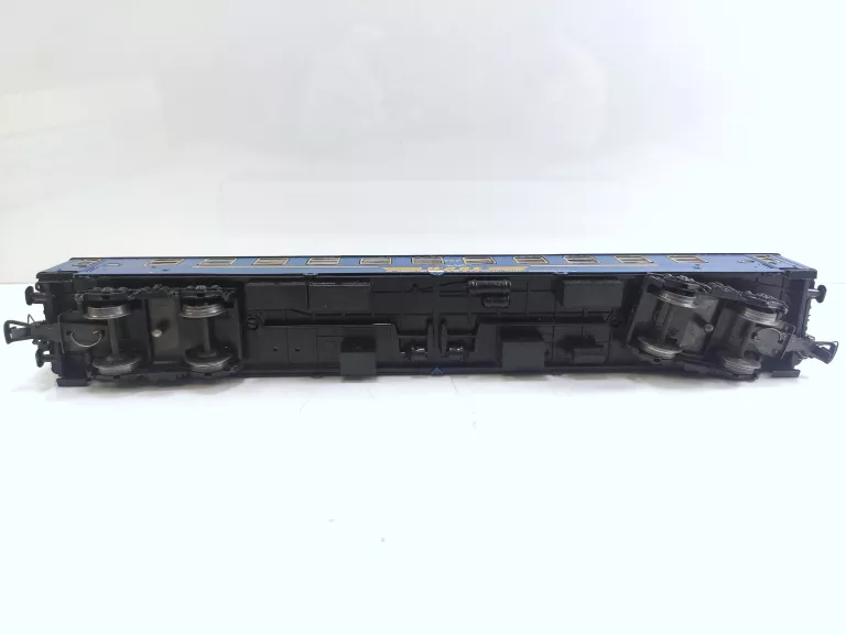 WAGON SYPIALNY PKP WARS PIKO SCHICH