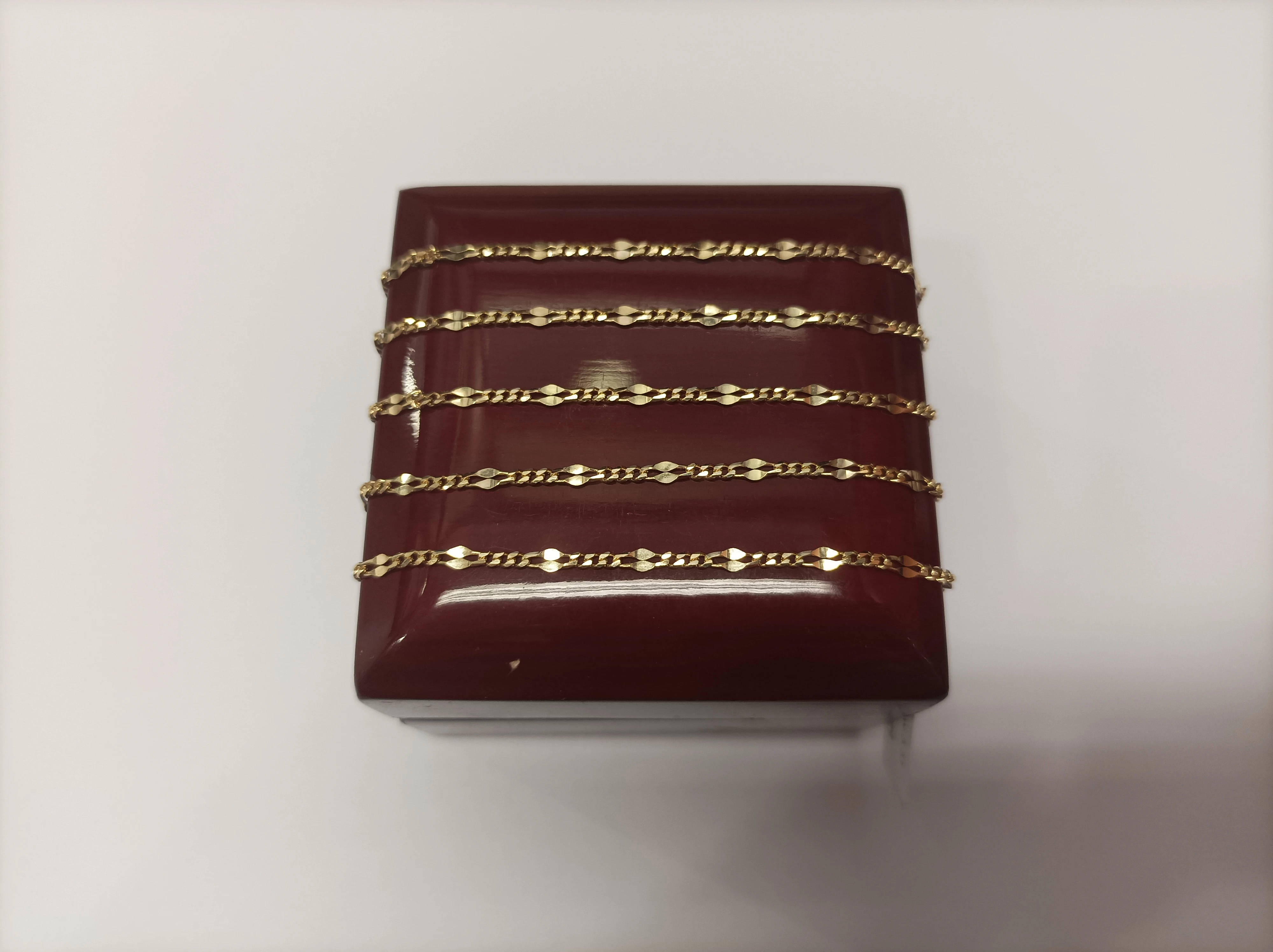 zloty-lancuszek-figaro-z-blaszka-50cm-585-rynek-2-sj-olawa