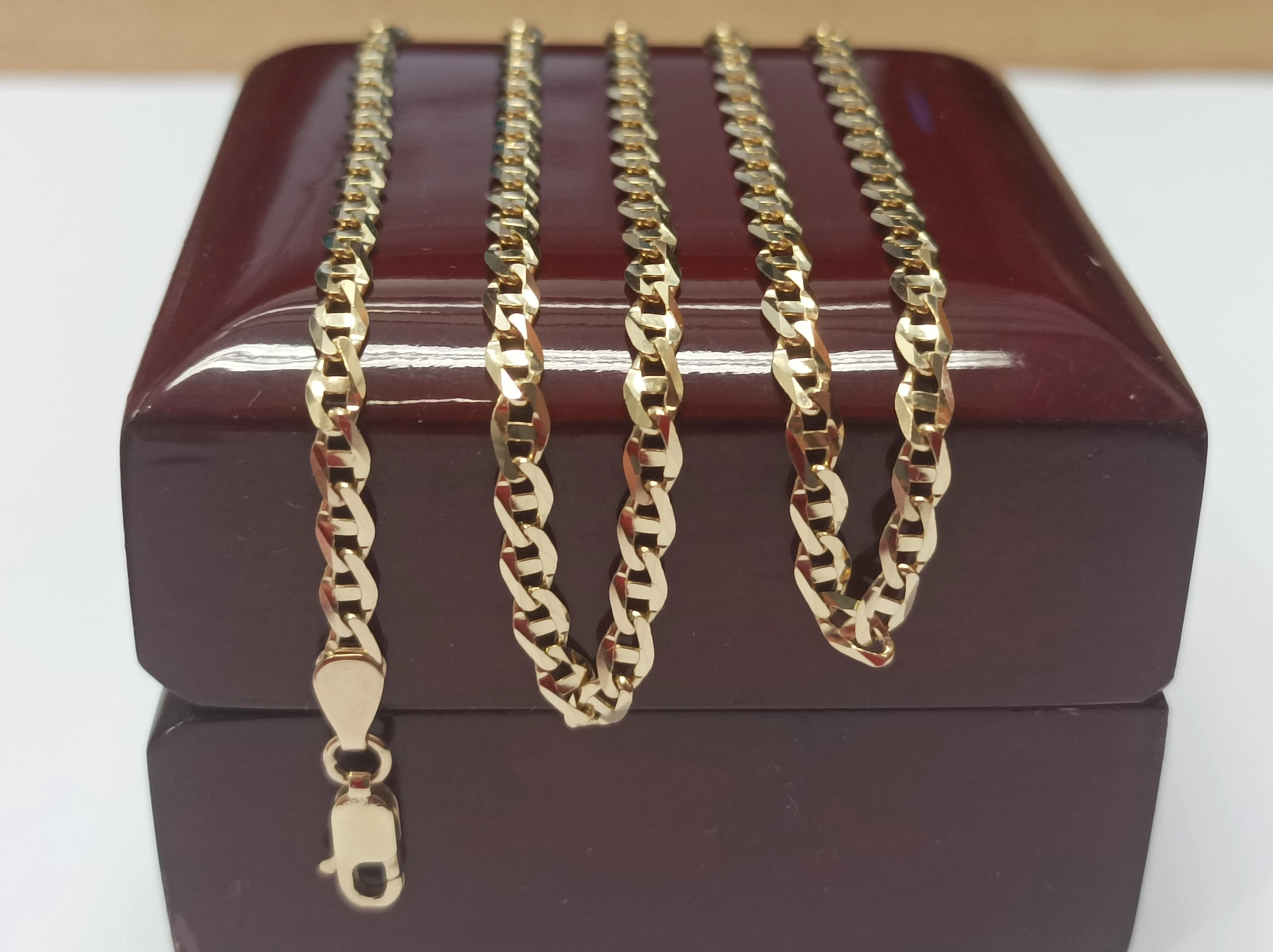 zloty-lancuszek-gucci-55cm-585-cechy-wystepuje-w-komplecie