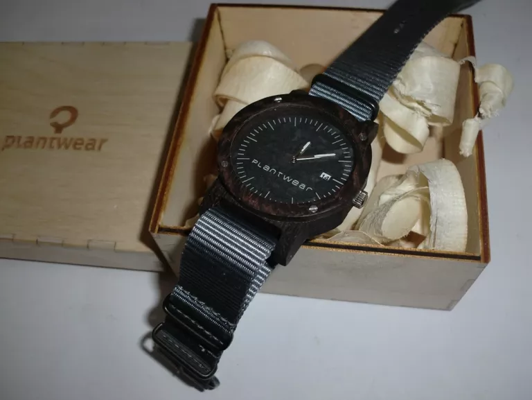 zegarek-plantwear-mechanizm-inny