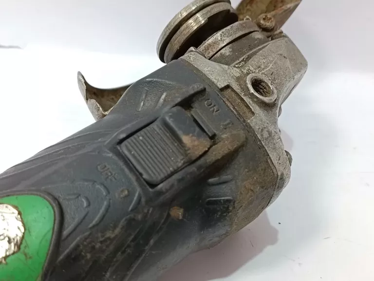 sieciowa-szlifierka-katowa-rodzaj-zasilania-sieciowa