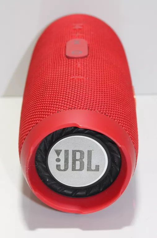 glosnik-jbl-czerwony-kolor-czerwony