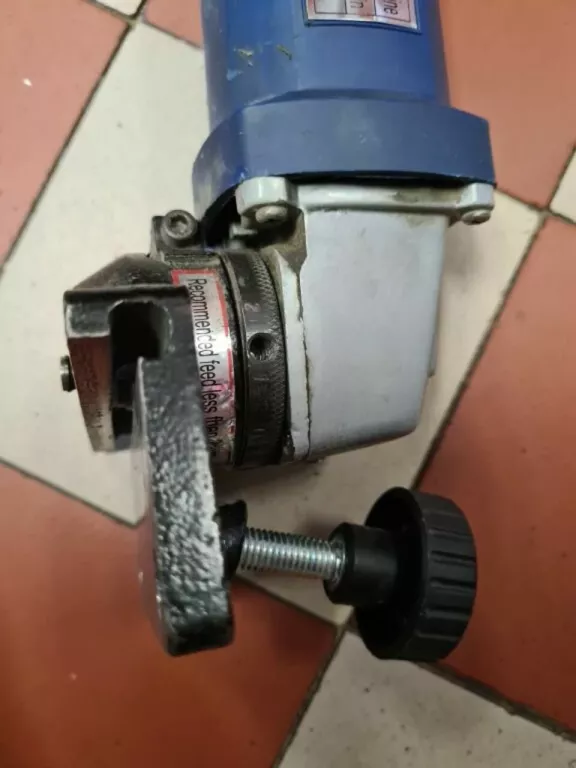 gratownica-reczna-201122003-zasilanie-sieciowe