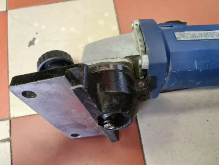 gratownica-reczna-201122003-rodzaj-frezarki-gornowrzecionowa