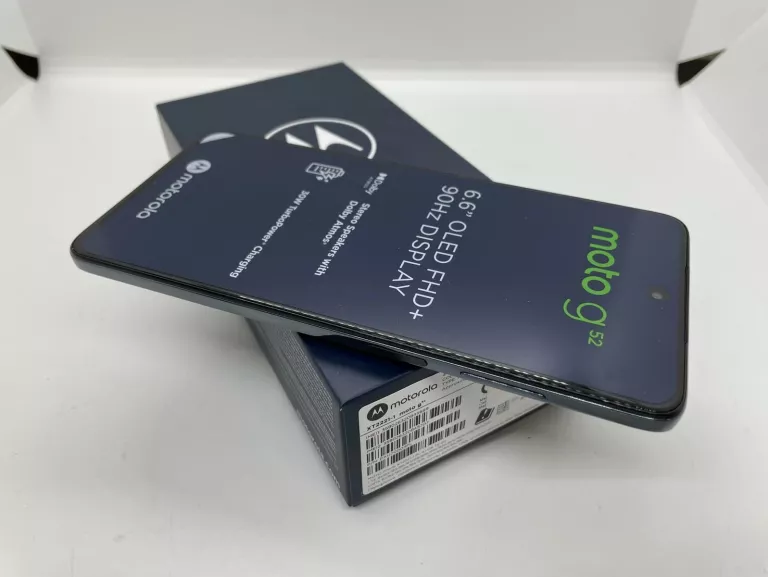 TELEFON MOTOROLA MOTO G52 4/128GB KOMPLET