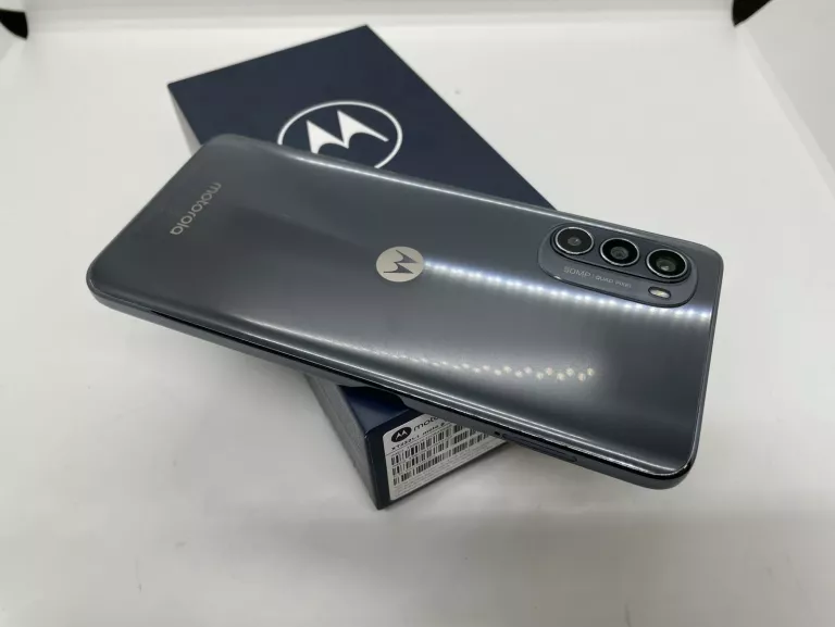 TELEFON MOTOROLA MOTO G52 4/128GB KOMPLET