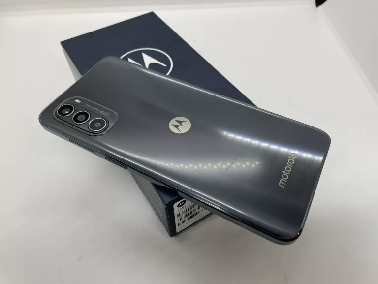 TELEFON MOTOROLA MOTO G52 4/128GB KOMPLET