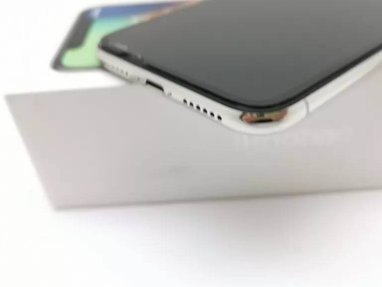 APPLE IPHONE X 64GB BIAŁY