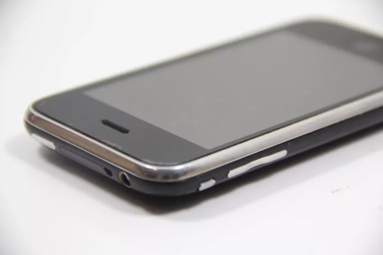 TELEFON IPHONE 3G