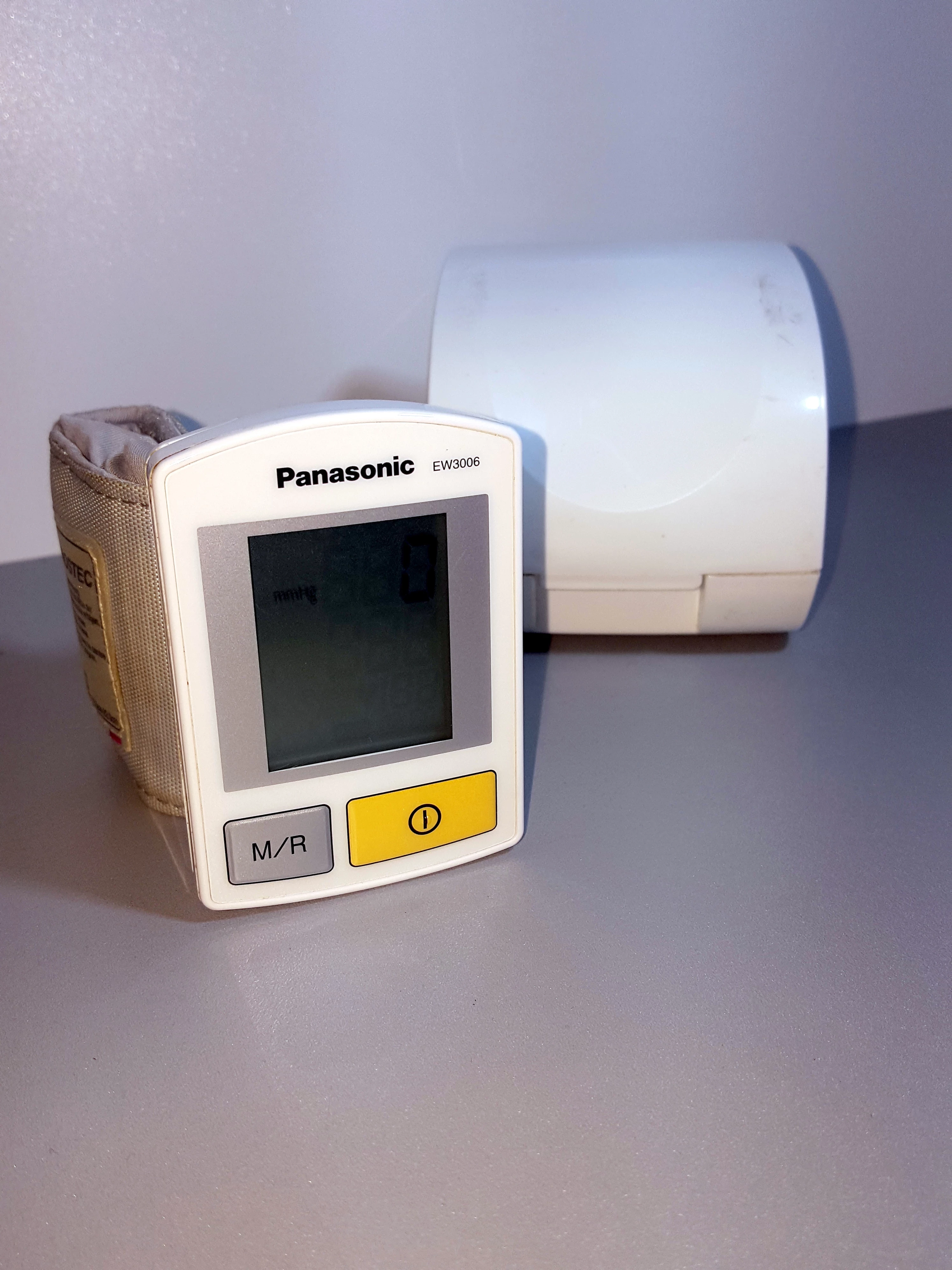 cisnieniomierz-elektroniczny-panasonic-ew-3006-stan-uzywany