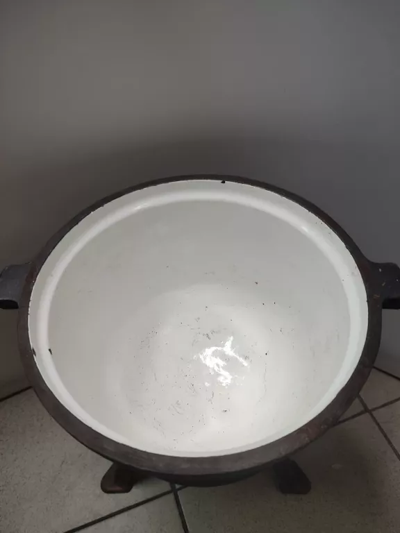 KOCIOŁEK ŻELIWNY 9L