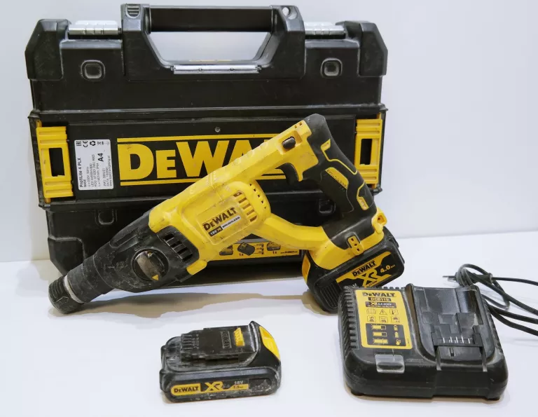 MŁOTOWIERTARKA DEWALT DCH133M1 - ZESTAW! 18V