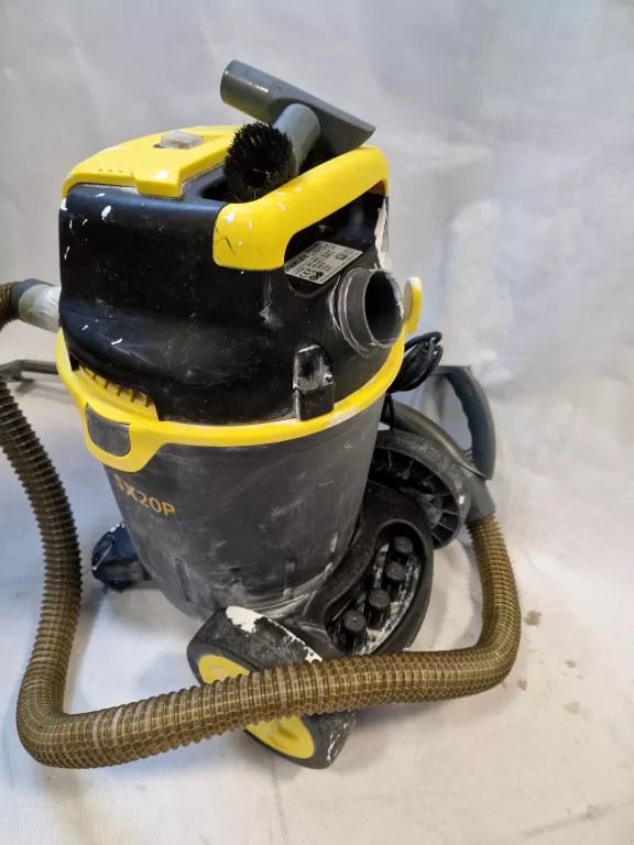 odkurzacz-przemyslowy-stanley-sxvc20pe-1200w-maksymalna-moc-1200