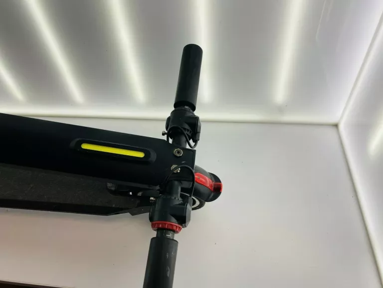 UŻYWANA HULAJNOGA ELEKTRYCZNA FITGO FS11 ENTER