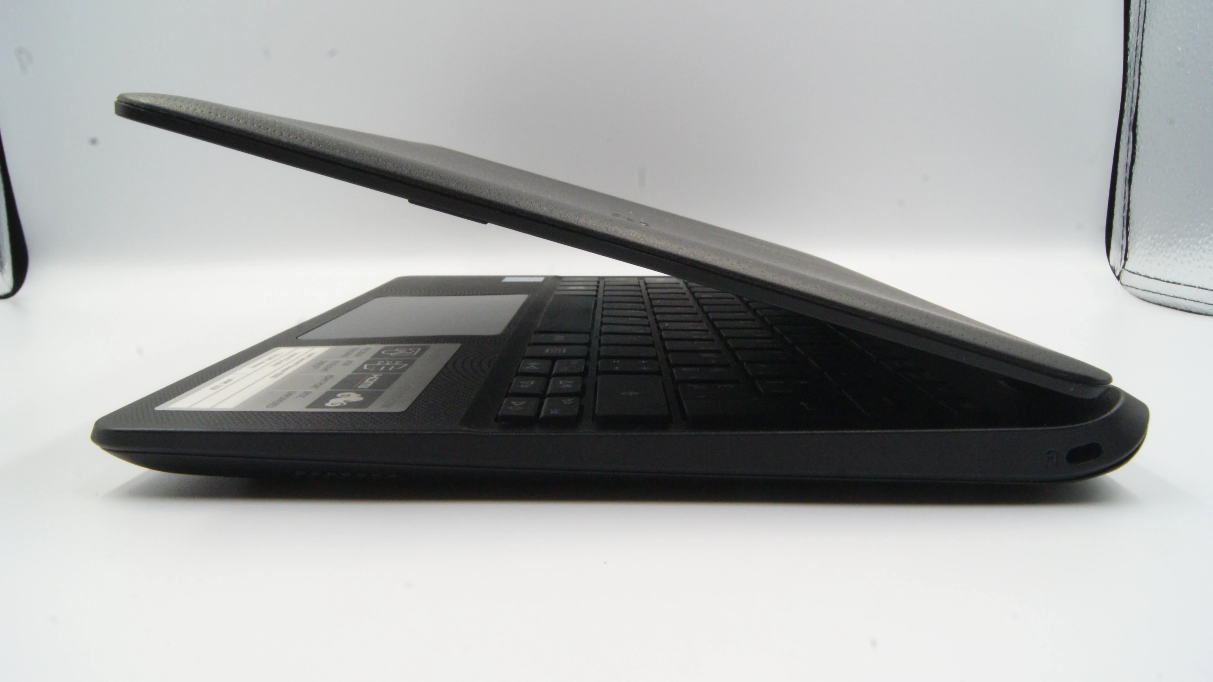 acer-aspire-es-11-celeron-n305032gb2gbwin10-liczba-rdzeni-procesora-2