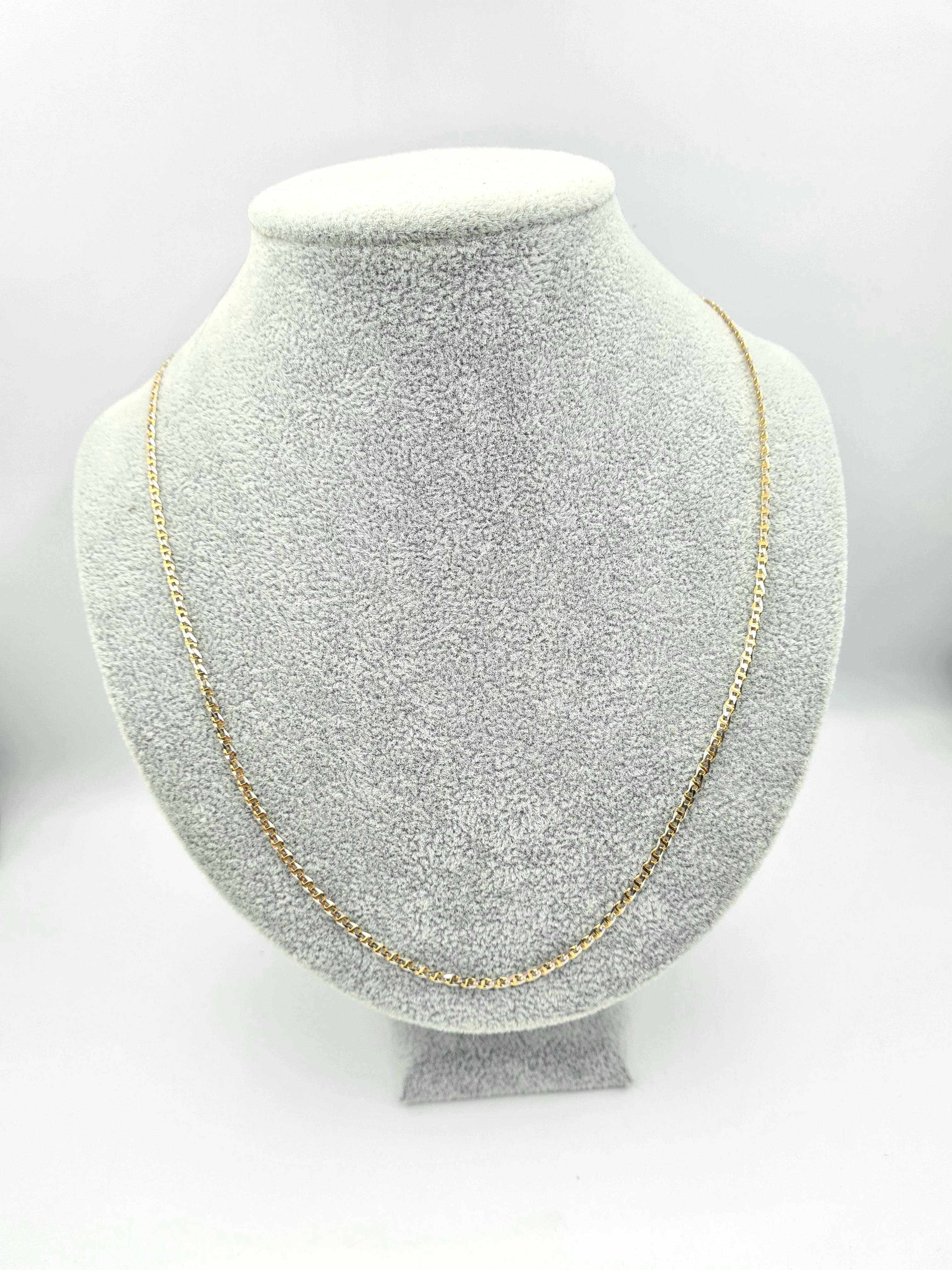 zloty-polyskujacy-lancuszek-518g-pilsudskiego-8-chojnice