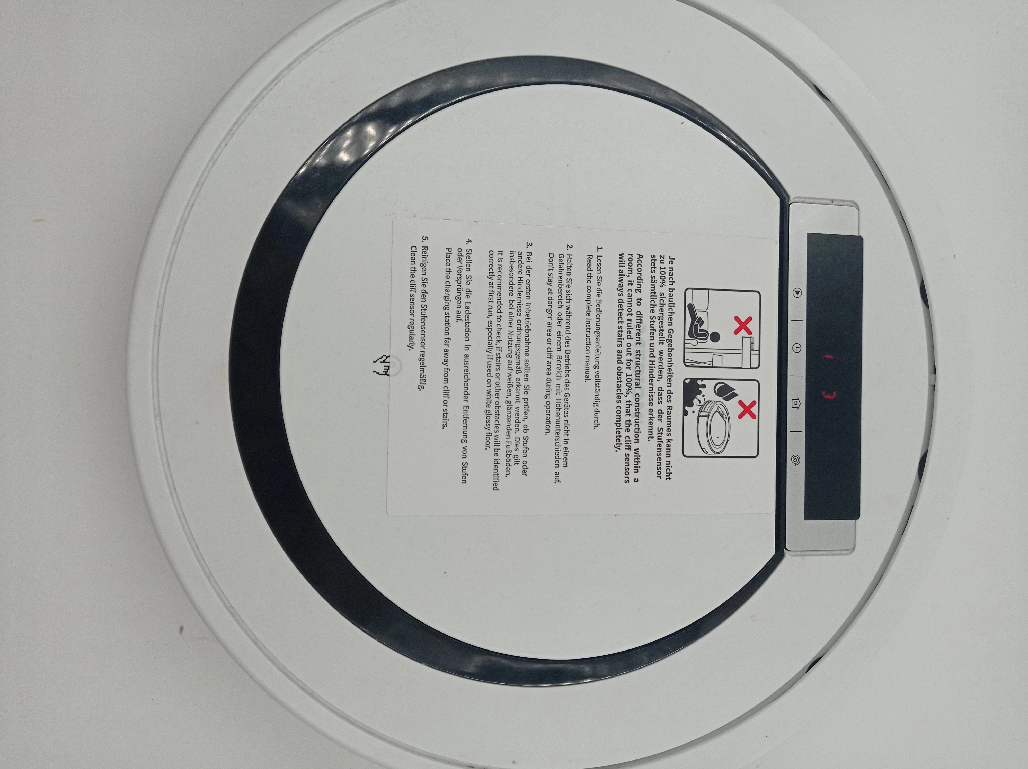 robot-sprzatajacy-medion-md18600-marka-medion