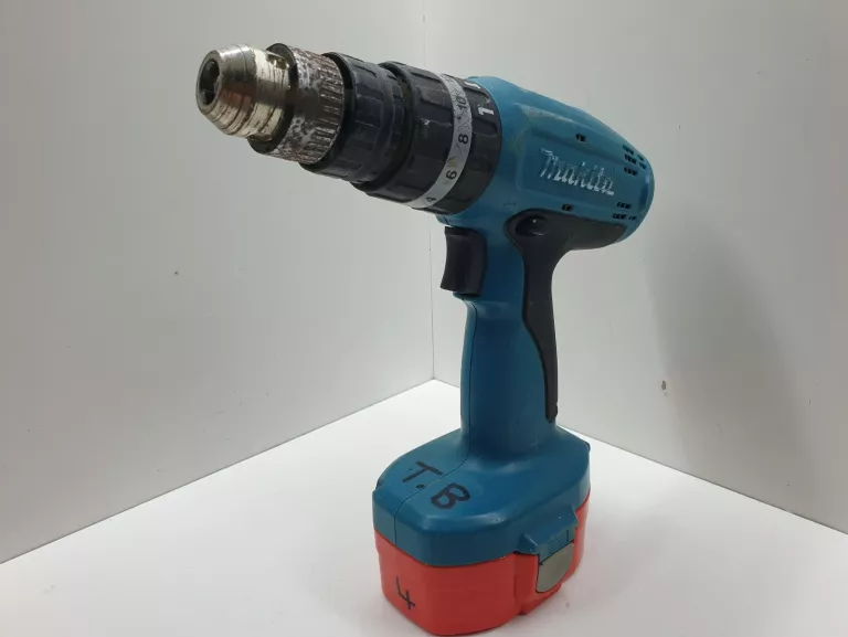 WKRĘTARKA  MAKITA 8390D + 2 AKUMULATORY