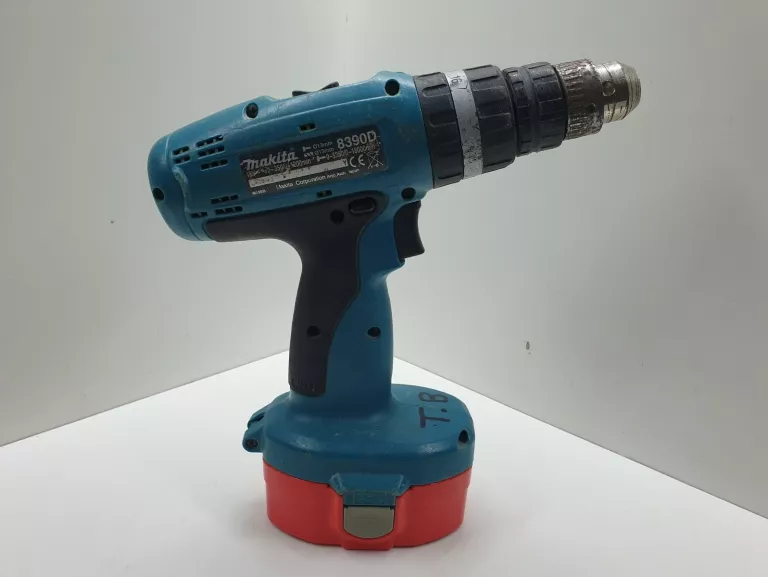 WKRĘTARKA  MAKITA 8390D + 2 AKUMULATORY