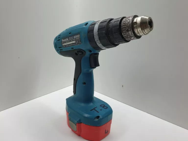 WKRĘTARKA  MAKITA 8390D + 2 AKUMULATORY