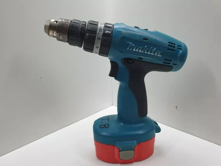 WKRĘTARKA  MAKITA 8390D + 2 AKUMULATORY