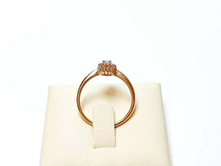 piekny-zloty-pierscionek-375-221g-r20-rodzaj-wyrob-jubilerski