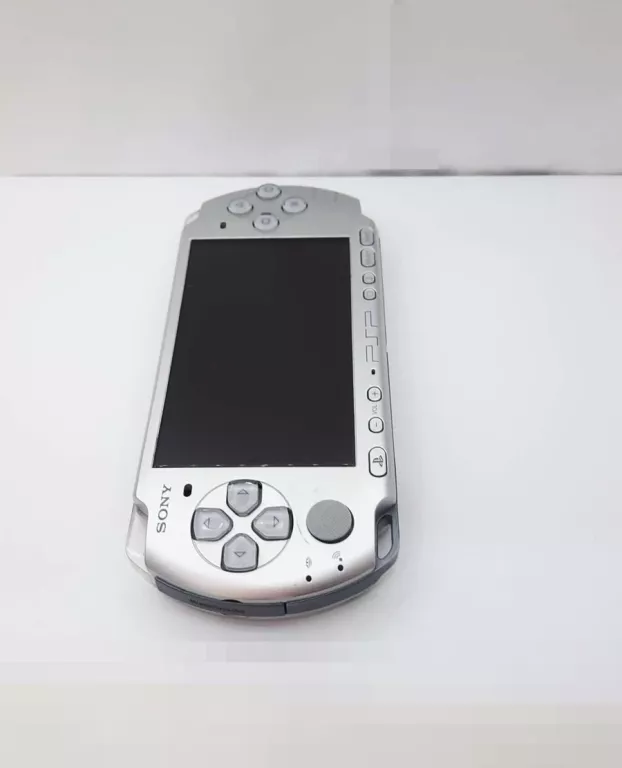 KONSOLA SONY PSP 3004 SILVER