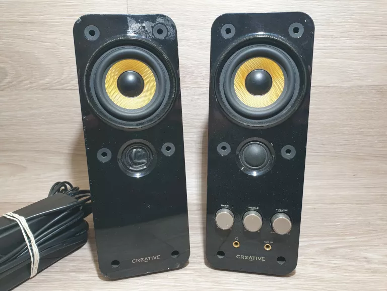 GŁOŚNIKI 2.0 CREATIVE GIGAWORKS T20