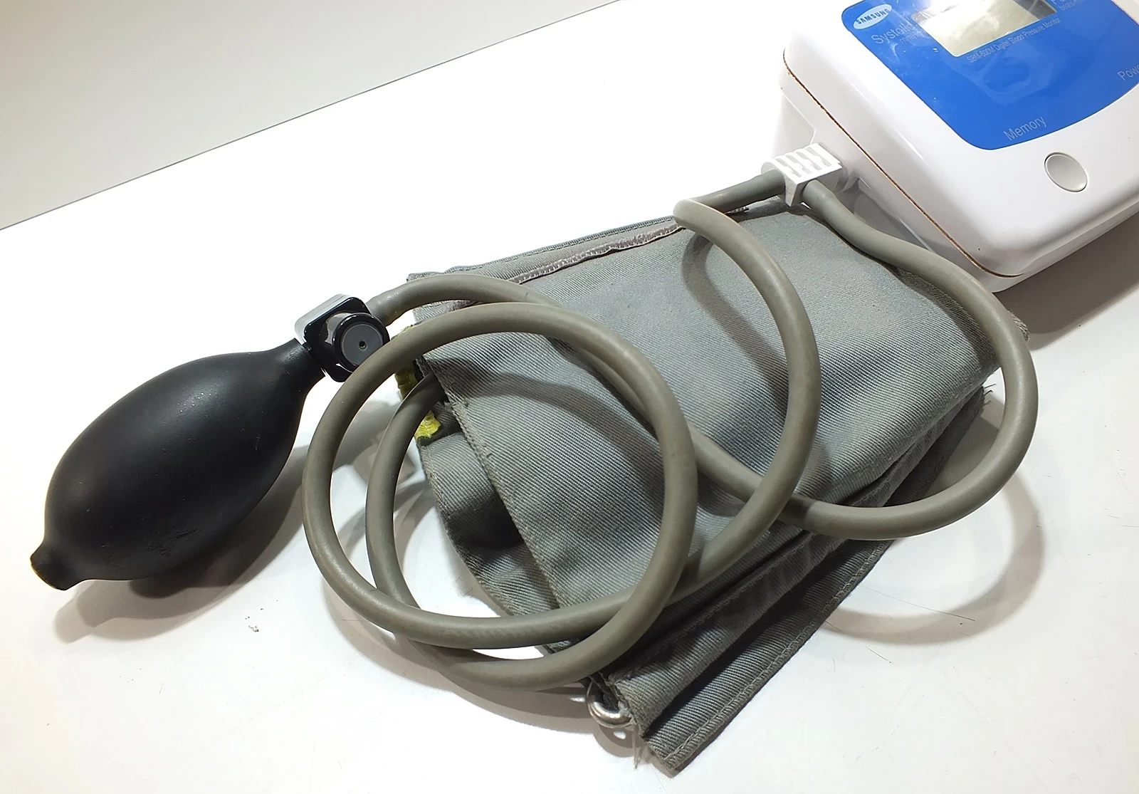 cisnieniomierz-samsung-sbm-600metui-rodzaj-elektroniczny