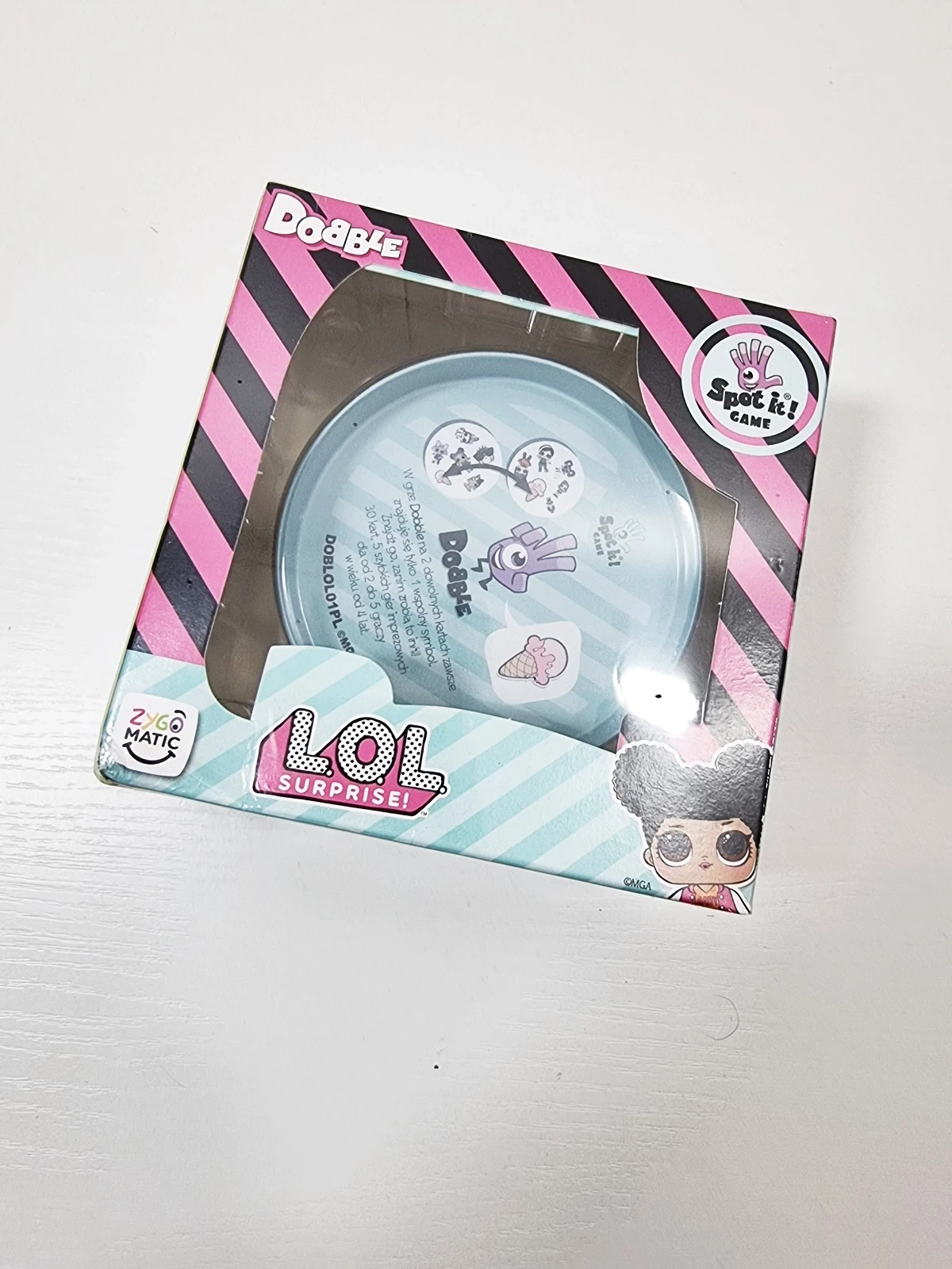 gra-karciana-rebel-dobble-lol-surprise-minimalna-liczba-graczy-2