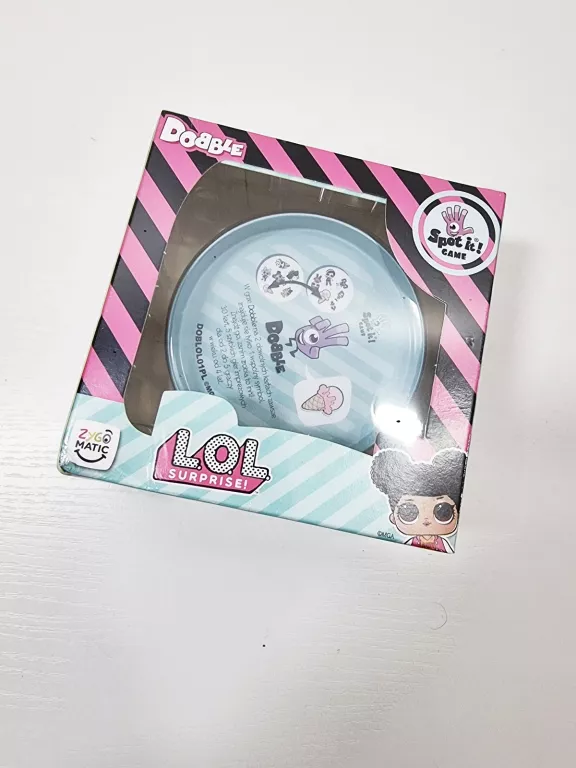 gra-karciana-rebel-dobble-lol-surprise-minimalna-liczba-graczy-2