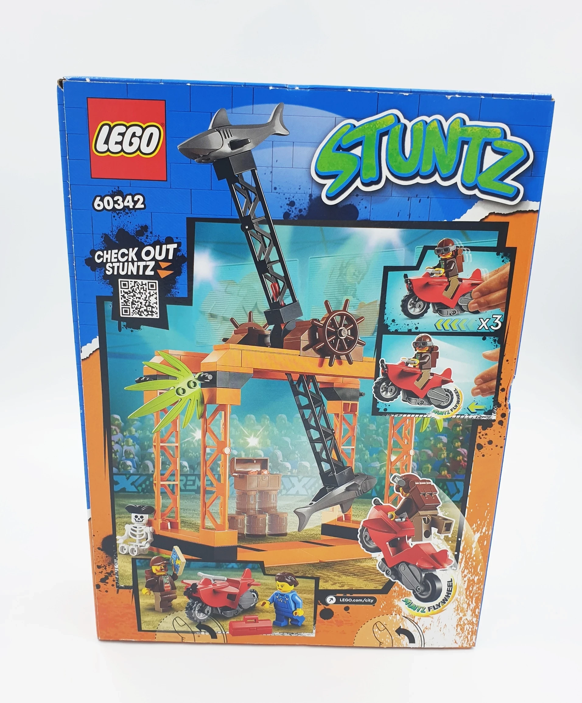 lego-city-60342-wyzwanie-kaskaderskie-atak-rekina-stan-powystawowy