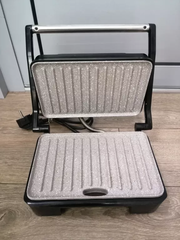 GRILL ELEKTRYCZNY RAVEN EGE002