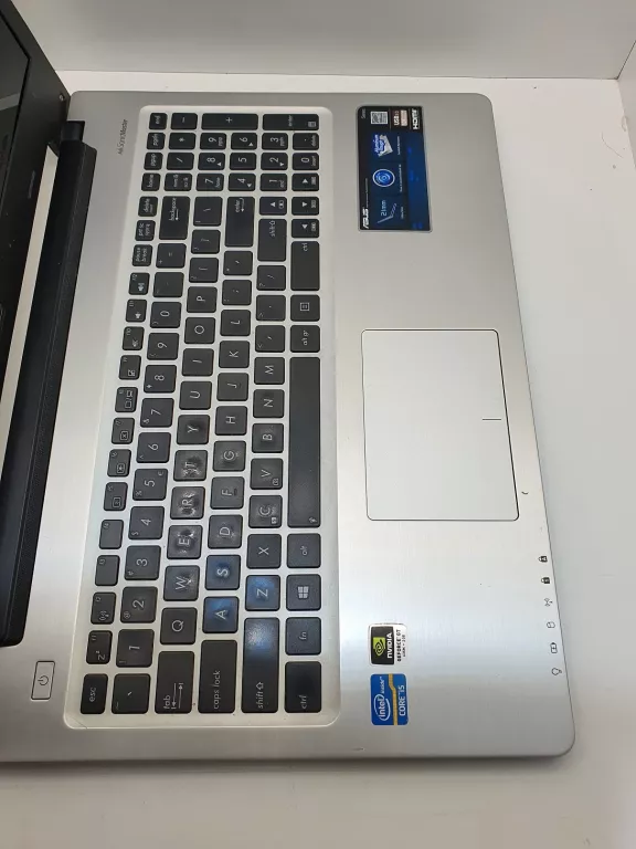 LAPTOP ASUS K56CM 15,6N I5 4GB RAM 256HDD 635M