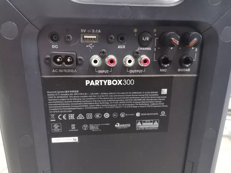 glosnik-jbl-partybox-300-zasilanie-inne