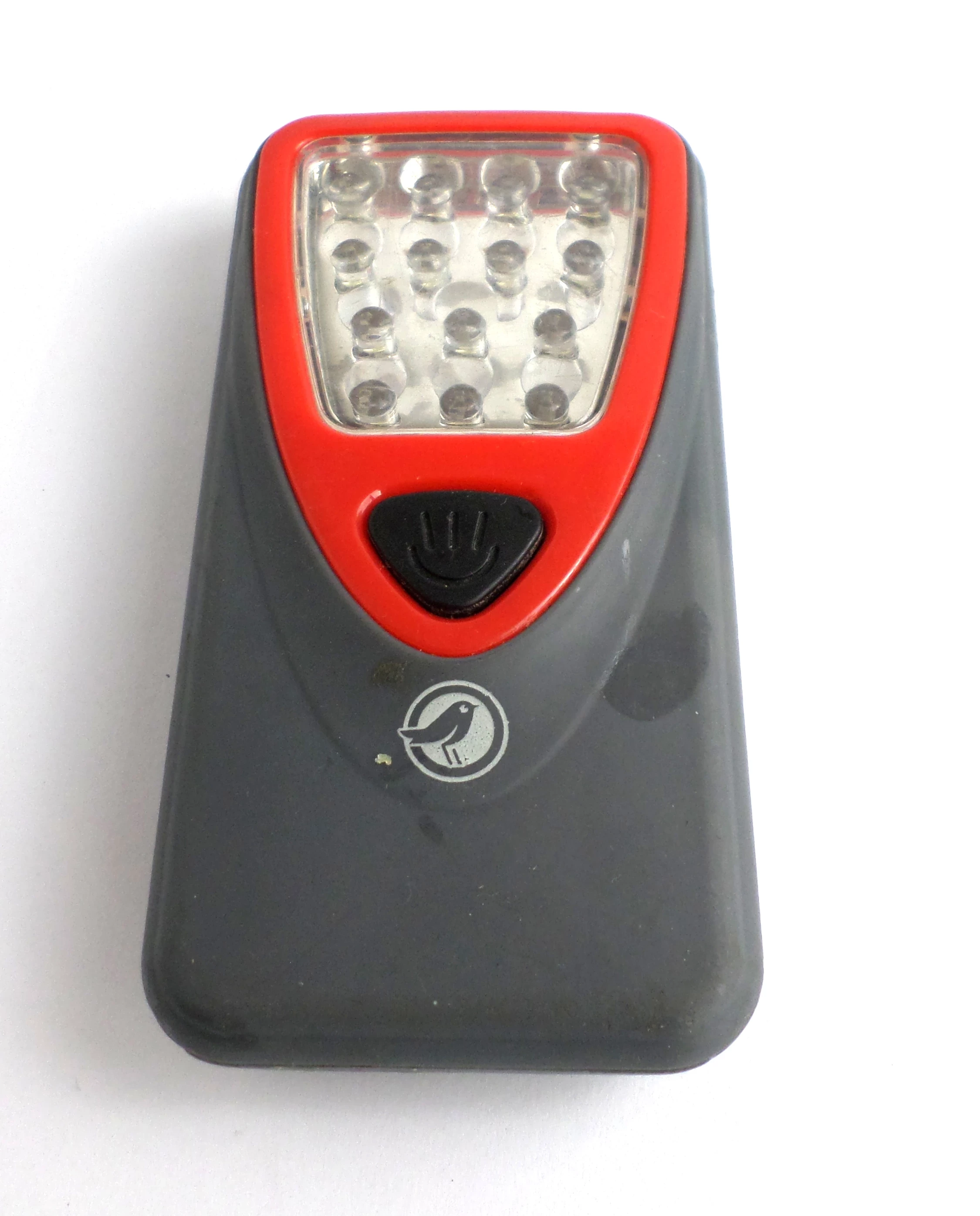 latarka-reczna-auchan-kod-producenta-1