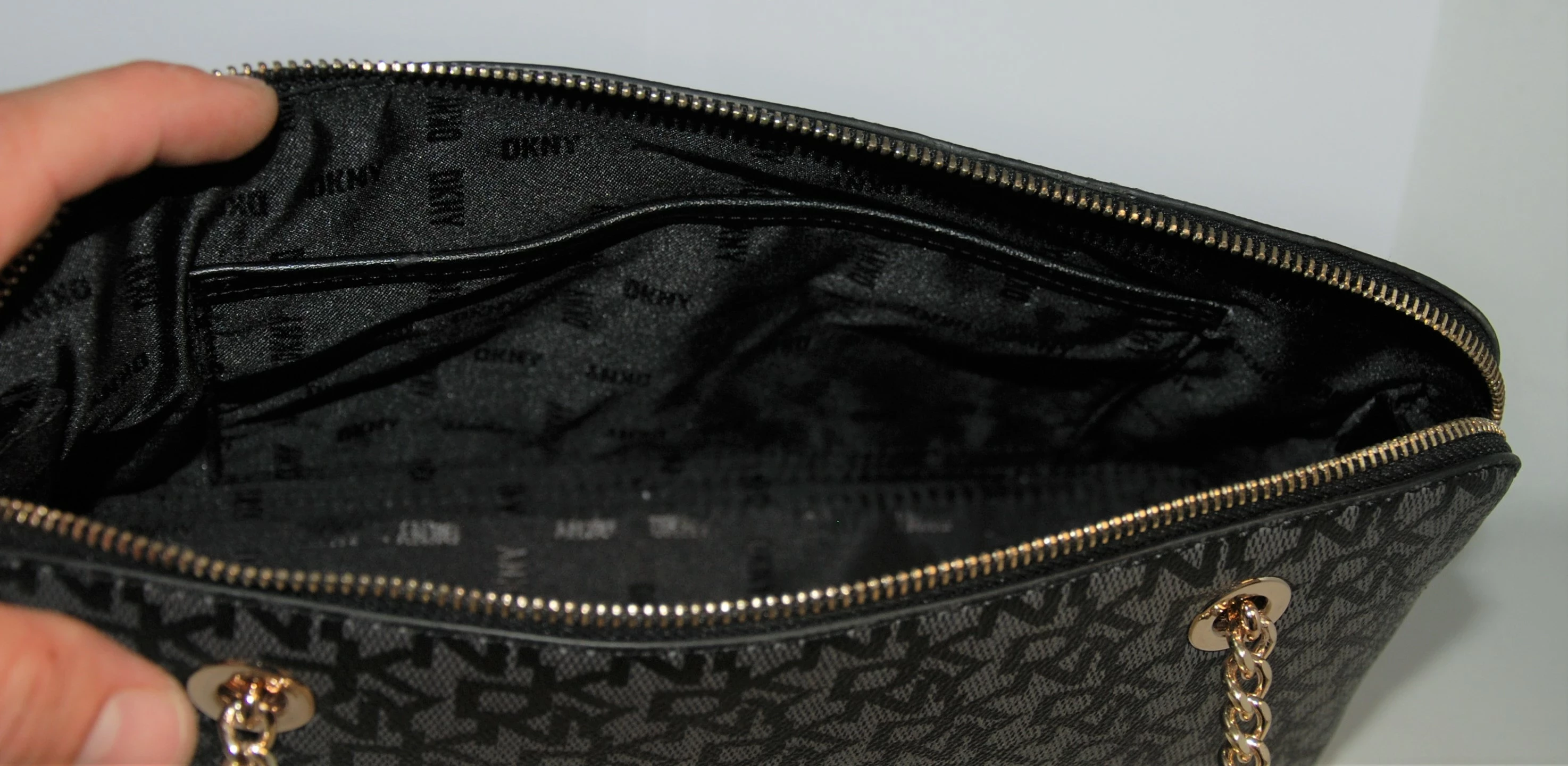 torebka-dkny-bryant-park-medium-t-wielkosc-brak-informacji