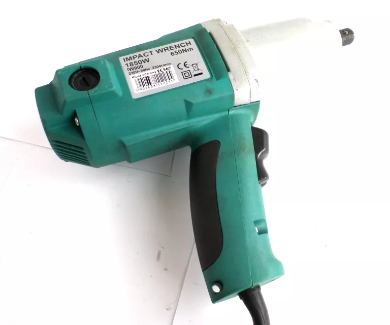 ELEKTRYCZNY KLUCZ UDAROWY BESTCRAFT 1850W KOMPLET
