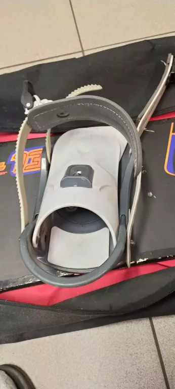 DESKA SNOWBOARDOWA ROSSIGNOL - 145 CM