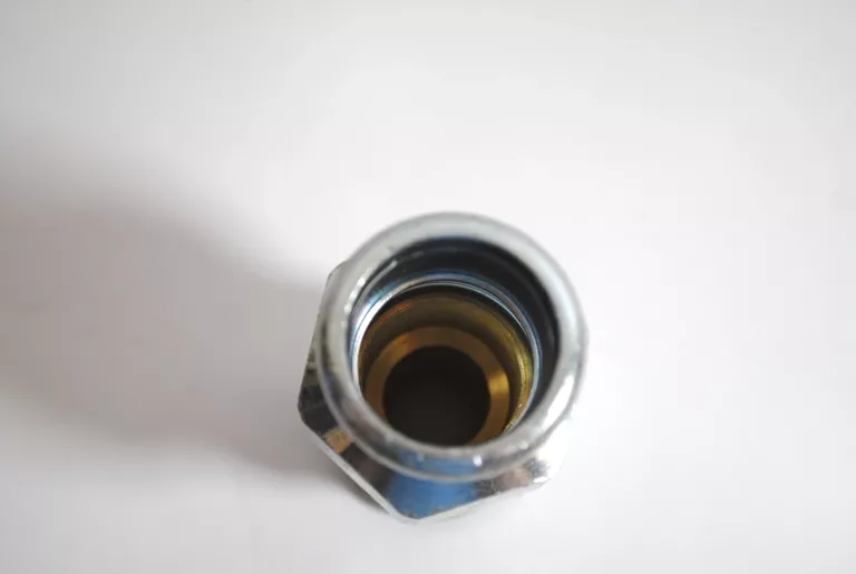 zlaczka-ze-srubunkiem-kan-28-x-rp-1-xpress-stan-11323-2