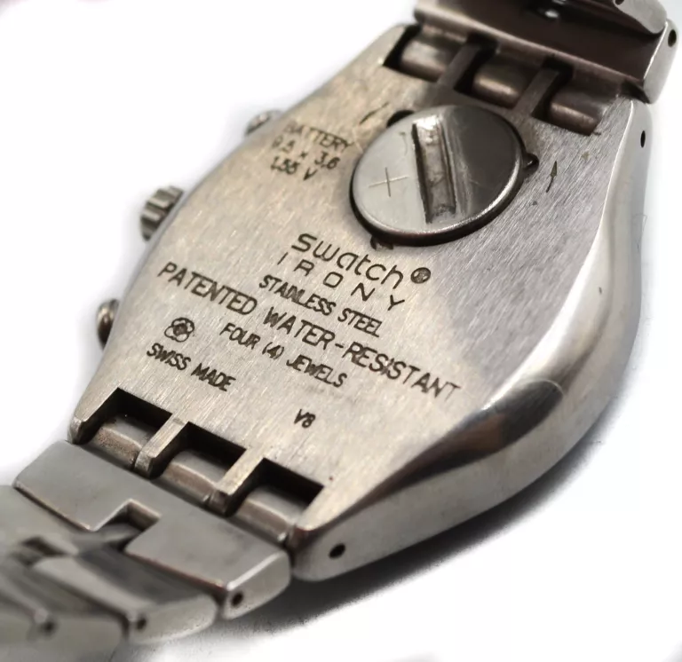 zegarek-swatch-irony-v8-marka-swatch